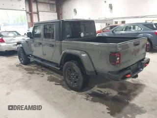 2021 Jeep Gladiator Mojave z VIN 1C6JJTEG5ML524829, wystawiony jako IAAI lot #42247982 z przebiegiem 20 158 mil mil oraz . Historia ofert i sprzedaży dostępna na DreamBid. Obrazek 3.