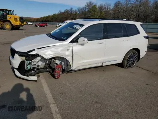 2023 Cadillac XT6 AWD Sport with VIN 1GYKPGRS8PZ136619, listed as a Copart auction lot 82081414 with 16,996 mi miles and Salvage Title. Bid and sale history available at carsss.com. Image 1.