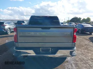 2020 Chevrolet Silverado 1500 LT with VIN 3GCPWCEKXLG169337, listed as a IAAI auction lot 40701140 with 73,675 mi miles. Bid and sale history available at carsss.com. Image 15.