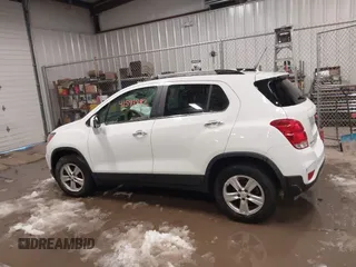 2019 Chevrolet Trax LT with VIN KL7CJPSB4KB904973, listed as a IAAI auction lot 41543482 with 73,897 mi miles. Bid and sale history available at carsss.com. Image 14.