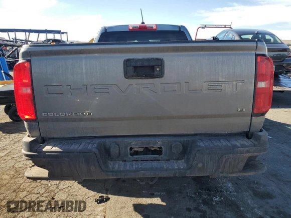 2021 Chevrolet Colorado 2WD LT z VIN 1GCHSCEA8M1288706, wystawiony jako Copart lot #49977415 z przebiegiem 75 338 mil mil oraz Szkoda całkowita • Salvage title. Historia ofert i sprzedaży dostępna na DreamBid. Obrazek 6.