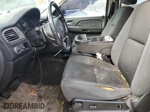 2009 Chevrolet Tahoe LS with VIN 1GNFC13029R149349, listed as a Copart auction lot 83327714 with 246,757 mi miles and Salvage title. Bid and sale history available at DreamBid. Image 7.