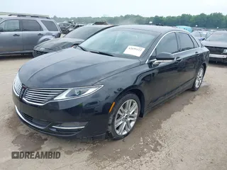 2016 Lincoln MKZ z VIN 3LN6L2G9XGR601231, wystawiony jako IAAI lot #42699222 z przebiegiem 107 081 mil mil oraz . Historia ofert i sprzedaży dostępna na DreamBid. Obrazek 17.