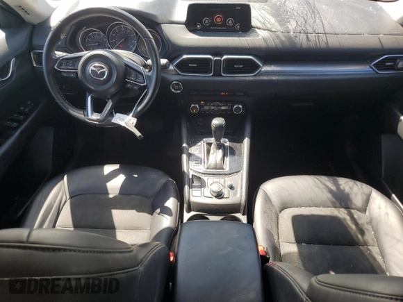 2018 Mazda CX-5 Touring z VIN JM3KFBCM2J1363310, wystawiony jako Copart lot #58969135 z przebiegiem 86 831 mil mil oraz Szkoda całkowita • Salvage title. Historia ofert i sprzedaży dostępna na DreamBid. Obrazek 8.