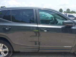 2021 GMC Terrain SLE z VIN 3GKALMEV7ML320002, wystawiony jako IAAI lot #42236180 z przebiegiem Nie podano mil oraz . Historia ofert i sprzedaży dostępna na DreamBid. Obrazek 14.