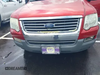 2006 Ford Explorer XLT z VIN 1FMEU63E96UB71315, wystawiony jako IAAI lot #42212974 z przebiegiem 223 088 mil mil oraz . Historia ofert i sprzedaży dostępna na DreamBid. Obrazek 6.