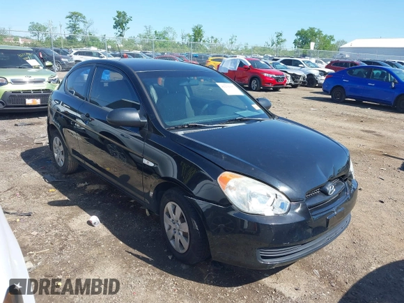 2009 Hyundai Accent GS with VIN KMHCM36CX9U135525, listed as a IAAI auction lot 42231137 with 142,118 mi miles and . Bid and sale history available at DreamBid. Image 1.