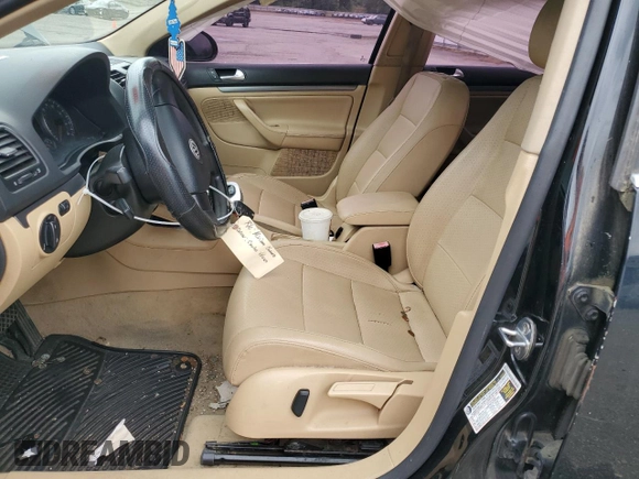 2007 Volkswagen Jetta Wolfsburg Edition z VIN 3VWEF71K67M061788, wystawiony jako Copart lot #57208365 z przebiegiem 184 055 mil mil oraz Szkoda całkowita • Salvage title. Historia ofert i sprzedaży dostępna na DreamBid. Obrazek 7.