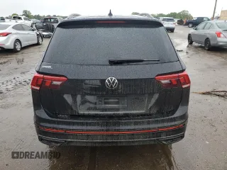 2022 Volkswagen Tiguan SE R-Line Black with VIN 3VVCB7AX9NM054396, listed as a Copart auction lot 52229505 with 30,231 mi miles and Non repairable. Bid and sale history available at DreamBid. Image 6.
