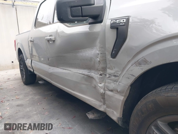2023 Ford F-150 XL с VIN 1FTEW1CP3PKF47099, выставлен на аукционе IAAI как лот 42309722 с пробегом 25 057 миль миль и . История ставок и продаж доступна на DreamBid. Изображение 6.