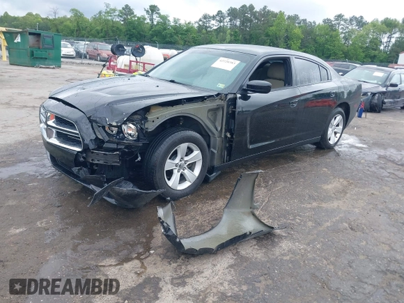 2013 Dodge Charger SE z VIN 2C3CDXBG4DH522639, wystawiony jako IAAI lot #42220383 z przebiegiem 164 319 mil mil oraz . Historia ofert i sprzedaży dostępna na DreamBid. Obrazek 2.