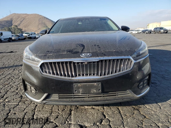 2017 Kia Cadenza Premium with VIN KNALC4J16H5058242, listed as a Copart auction lot 89185075 with 135,970 mi miles and Clean Title. Bid and sale history available at carsss.com. Image 5.