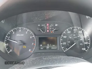 2017 Nissan Sentra SV z VIN 3N1AB7AP9HY376705, wystawiony jako IAAI lot #42298516 z przebiegiem 136 602 mil mil oraz . Historia ofert i sprzedaży dostępna na DreamBid. Obrazek 7.