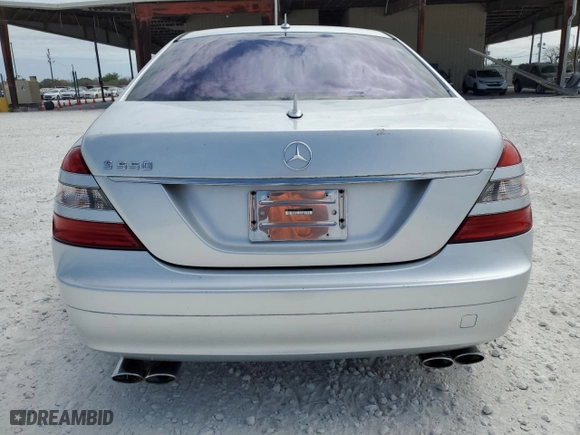 2007 Mercedes-Benz S-Class 5.5L V8 with VIN WDDNG71X77A016101, listed as a Copart auction lot 49335225 with 140,706 mi miles and Clean Title. Bid and sale history available at carsss.com. Image 6.