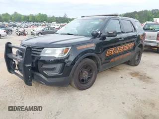 2016 Ford Police Interceptor Utility z VIN 1FM5K8AR3GGC73183, wystawiony jako IAAI lot #41978063 z przebiegiem 133 309 mil mil oraz . Historia ofert i sprzedaży dostępna na DreamBid. Obrazek 17.