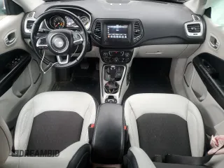 2018 Jeep Compass Latitude с VIN 3C4NJDBBXJT223594, выставлен на аукционе Copart как лот 55035855 с пробегом 92 074 миль миль и Списание • Salvage title. История ставок и продаж доступна на DreamBid. Изображение 8.
