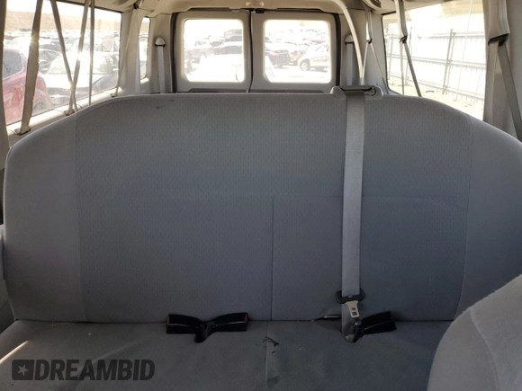 2011 Ford Econoline Passenger XL с VIN 1FBSS3BL4BDB01683, выставлен на аукционе Copart как лот 50774075 с пробегом 205 910 миль миль и Списание • Salvage title. История ставок и продаж доступна на DreamBid. Изображение 10.