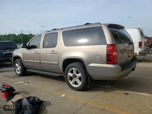 2007 Chevrolet Suburban LT с VIN 1GNFK16357J310782, выставлен на аукционе Copart как лот 54733695 с пробегом 313 324 миль миль и Списание • Salvage title. История ставок и продаж доступна на DreamBid. Изображение 2.
