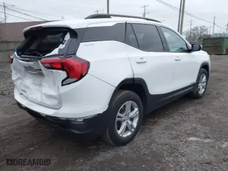 2020 GMC Terrain SLE with VIN 3GKALMEV2LL343511, listed as a IAAI auction lot 41145181 with 61,232 mi miles. Bid and sale history available at carsss.com. Image 4.