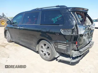 2013 Toyota Sienna SE with VIN 5TDXK3DC9DS359655, listed as a IAAI auction lot 42078705 with 159,101 mi miles and . Bid and sale history available at DreamBid. Image 3.