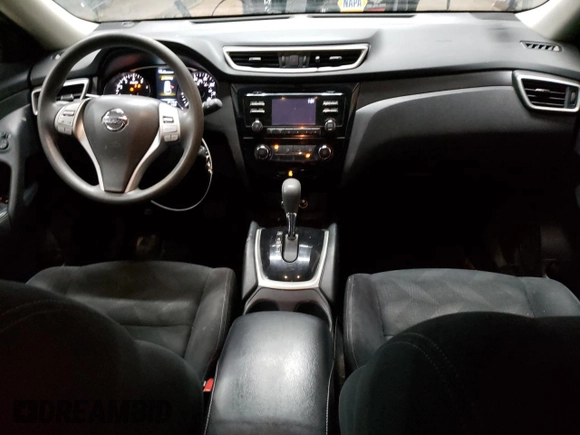 2016 Nissan Rogue S z VIN JN8AT2MV6GW143625, wystawiony jako Copart lot #58227135 z przebiegiem 89 133 mil mil oraz Czysty tytuł • Clean title. Historia ofert i sprzedaży dostępna na DreamBid. Obrazek 8.