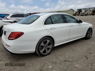 2019 Mercedes-Benz E 300 z VIN WDDZF4KBXKA489277, wystawiony jako Copart lot #58079675 z przebiegiem 75 384 mil mil oraz Szkoda całkowita • Salvage title. Historia ofert i sprzedaży dostępna na DreamBid. Obrazek 3.