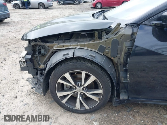 2016 Nissan Maxima SL with VIN 1N4AA6AP9GC901429, listed as a IAAI auction lot 41925962 with 133,615 mi miles and . Bid and sale history available at DreamBid. Image 6.