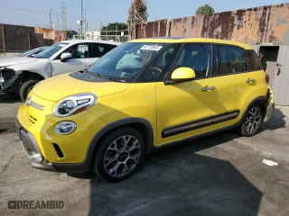 2014 FIAT 500L Trekking with VIN ZFBCFADH2EZ010973, listed as a Copart auction lot 85770304 with 66,861 mi miles and Salvage Title. Bid and sale history available at carsss.com. Image 1.