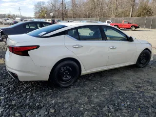 2022 Nissan Altima 2.5 S with VIN 1N4BL4BV4NN315643, listed as a Copart auction lot 45567725 with 60,844 mi miles and Clean Title. Bid and sale history available at carsss.com. Image 3.