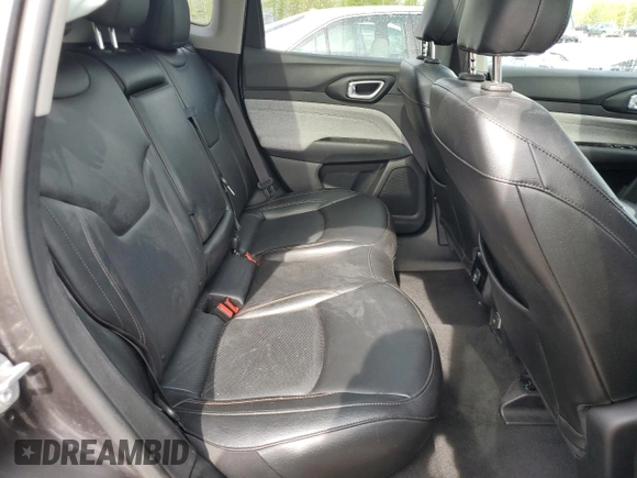 2022 Jeep Compass Latitude Lux with VIN 3C4NJDFB7NT109259, listed as a Copart auction lot 55744815 with 62,258 mi miles and Non repairable. Bid and sale history available at DreamBid. Image 11.