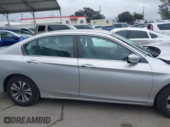 2013 Honda Accord LX z VIN 1HGCR2F37DA111100, wystawiony jako IAAI lot #42189226 z przebiegiem 139 441 mil mil oraz . Historia ofert i sprzedaży dostępna na DreamBid. Obrazek 14.