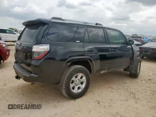 2020 Toyota 4Runner SR5 with VIN JTEBU5JR7L5803463, listed as a Copart auction lot 59528085 with 94,387 mi miles and Salvage title. Bid and sale history available at DreamBid. Image 3.