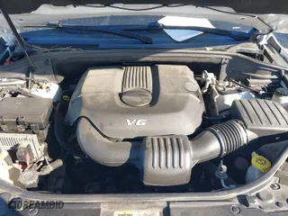 2014 Jeep Grand Cherokee Overland with VIN 1C4RJFCG9EC587322, listed as a IAAI auction lot 41632299 with 161,779 mi miles. Bid and sale history available at carsss.com. Image 10.