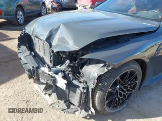 2022 BMW M4 Competition xDrive with VIN WBS33BA00NCJ63924, listed as a IAAI auction lot 41549620 with 9,046 mi miles. Bid and sale history available at carsss.com. Image 6.