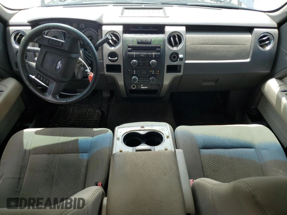 2010 Ford F-150 XL z VIN 1FTFX1CV3AFA18462, wystawiony jako Copart lot #61756415 z przebiegiem 248 854 mil mil oraz Szkoda całkowita • Salvage title. Historia ofert i sprzedaży dostępna na DreamBid. Obrazek 8.
