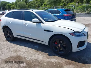 2018 Jaguar F-Pace S z VIN SADCM2FVXJA238034, wystawiony jako IAAI lot #42350871 z przebiegiem 56 844 mil mil oraz . Historia ofert i sprzedaży dostępna na DreamBid. Obrazek 1.
