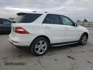 2013 Mercedes-Benz M 350 with VIN 4JGDA2EB7DA231901, listed as a Copart auction lot 51264615 with 118,197 mi miles and Salvage Title. Bid and sale history available at carsss.com. Image 3.