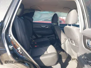 2017 Nissan Rogue SV with VIN KNMAT2MT9HP562445, listed as a IAAI auction lot 41817162 with 118,487 mi miles. Bid and sale history available at carsss.com. Image 8.