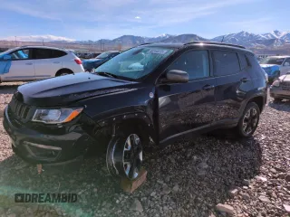 2018 Jeep Compass Trailhawk with VIN 3C4NJDDB4JT210479, listed as a Copart auction lot 50244035 with 11,111 mi miles and Salvage Title. Bid and sale history available at carsss.com. Image 1.