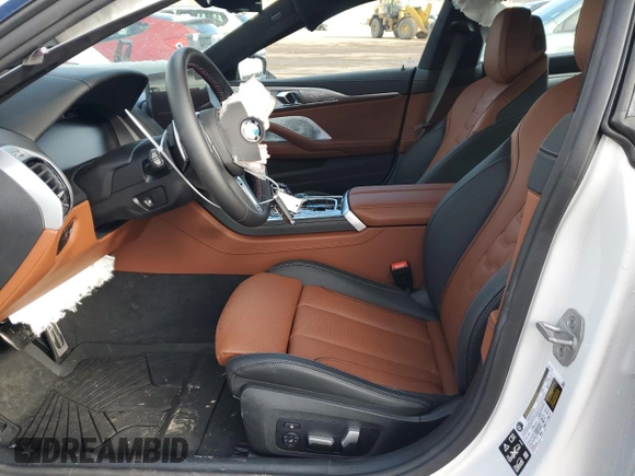 2024 BMW 8 Series M850i with VIN WBAGV8C06RCR92101, listed as a Copart auction lot 81748714 with 78 mi miles and Salvage Title. Bid and sale history available at carsss.com. Image 7.