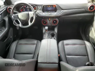 2021 Chevrolet Blazer RS z VIN 3GNKBKRS6MS539943, wystawiony jako Copart lot #48931455 z przebiegiem 92 235 mil mil oraz Szkoda całkowita • Salvage title. Historia ofert i sprzedaży dostępna na DreamBid. Obrazek 8.