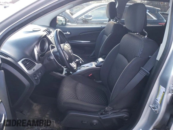 2014 Dodge Journey SXT z VIN 3C4PDDBG7ET282202, wystawiony jako Copart lot #82870614 z przebiegiem 153 404 mil mil oraz Czysty tytuł • Clean title. Historia ofert i sprzedaży dostępna na DreamBid. Obrazek 7.