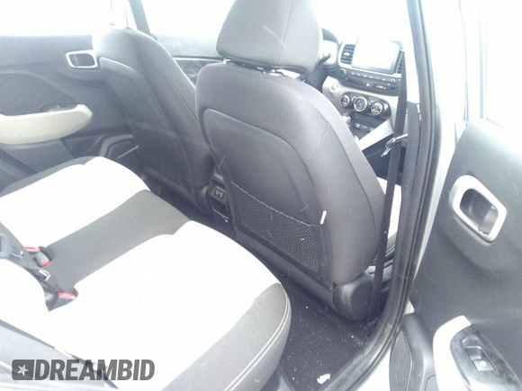 2024 Hyundai Venue Limited with VIN KMHRC8A30RU300497, listed as a IAAI auction lot 41732907 with 8,104 mi miles and . Bid and sale history available at DreamBid. Image 8.