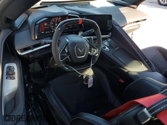 2023 Chevrolet Corvette 2LT z VIN 1G1YB2D41P5132406, wystawiony jako Copart lot #43262785 z przebiegiem 11 964 mil mil oraz Szkoda całkowita • Salvage title. Historia ofert i sprzedaży dostępna na DreamBid. Obrazek 8.