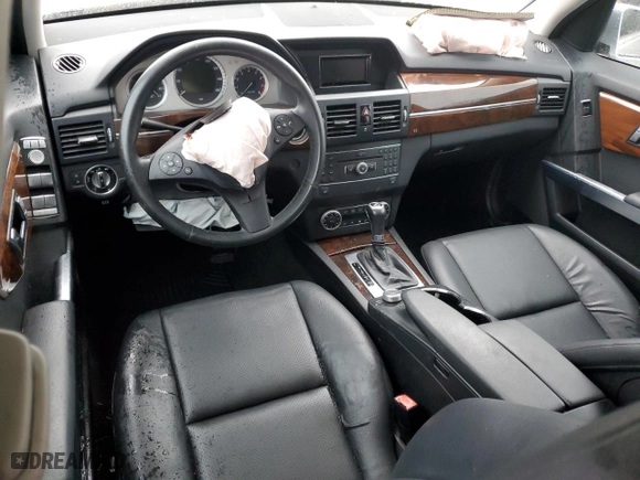 2011 Mercedes-Benz GLK-Class GLK 350 with VIN WDCGG5GB0BF641576, listed as a Copart auction lot 84026294 with 0 mi miles and Salvage Title. Bid and sale history available at carsss.com. Image 8.
