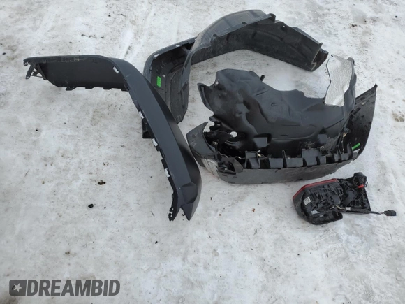 2021 Jeep Gladiator Rubicon с VIN 1C6JJTBG9ML518410, выставлен на аукционе Copart как лот 88878345 с пробегом 7 658 миль миль и Списание • Salvage title. История ставок и продаж доступна на DreamBid. Изображение 14.