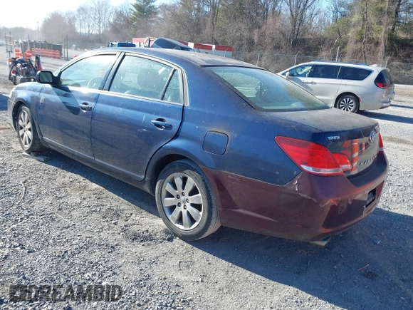 2007 Toyota Avalon XL with VIN 4T1BK36B97U210348, listed as a IAAI auction lot 41698166 with 167,705 mi miles. Bid and sale history available at carsss.com. Image 3.