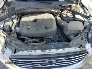 2016 Volvo XC60 T6 Drive-E с VIN YV449MDK4G2822323, выставлен на аукционе Copart как лот 76159434 с пробегом 107 879 миль миль и Чистый • Clean title. История ставок и продаж доступна на DreamBid. Изображение 12.