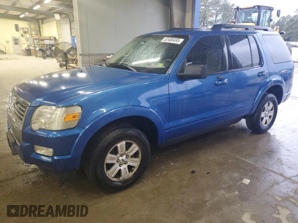 2010 Ford Explorer XLT with VIN 1FMEU6DEXAUA17428, listed as a Copart auction lot 52480495 with 177,218 mi miles and Salvage Title. Bid and sale history available at carsss.com. Image 1.