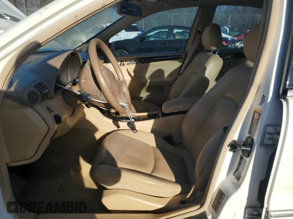 2004 Mercedes-Benz C 240 with VIN WDBRF81J44F502877, listed as a Copart auction lot 44931635 with 147,778 mi miles and Salvage title. Bid and sale history available at DreamBid. Image 7.